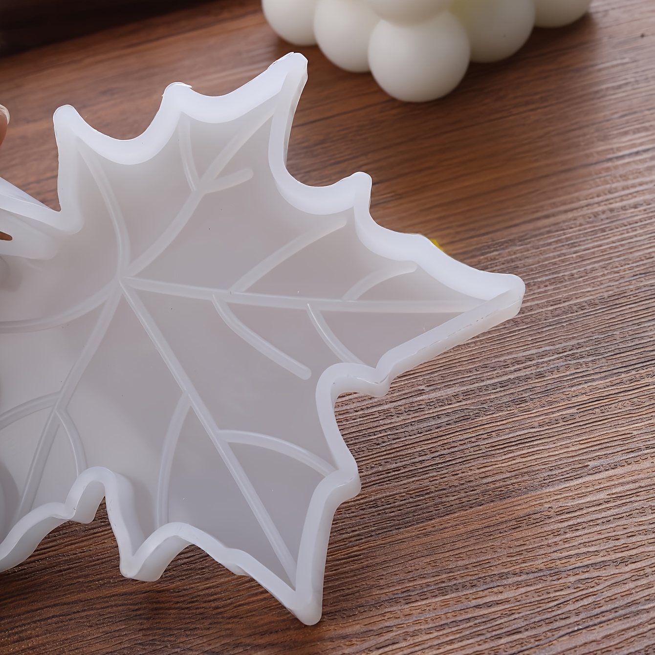 1PC Maple Leaf shaped Silicone - Soap Making Diy 评论和价格